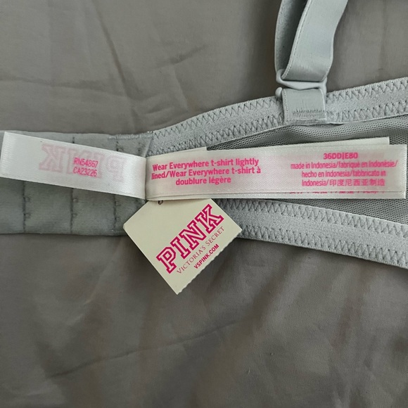 PINK VICTORIA’S SECRET EVERYWHERE T-SHIRT UNDERWIRE BRA - NWT - Picture 4 of 4